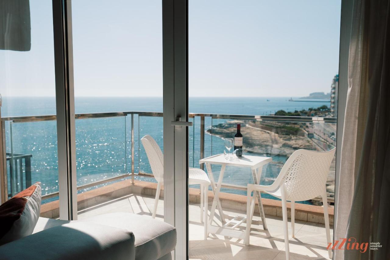 Scenic Seafront Duplex Apartment In Sliema Exterior foto